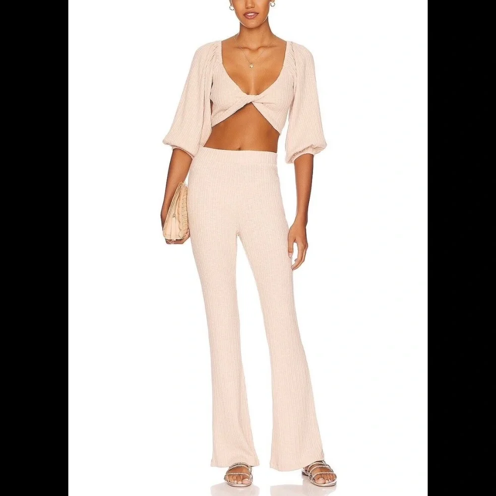 L*Space Jemma Top Twist Front Ribbed Crop Top Sand Size XL - NWT